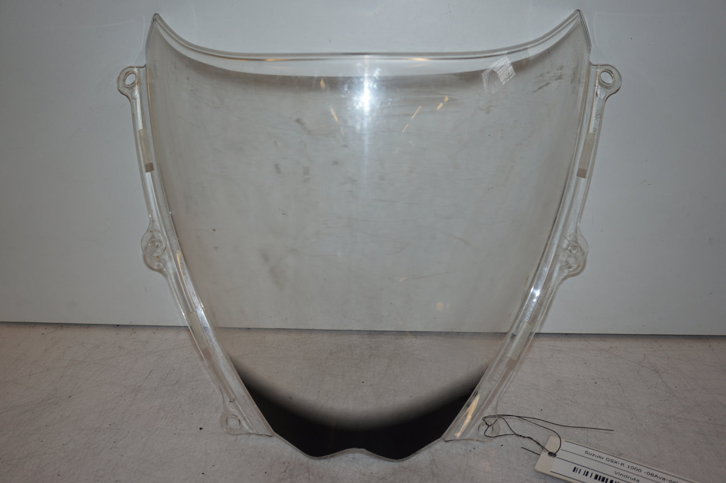 Framsidan på Vindruta från en Suzuki GSX-R 1000 -2008 motorcykel.