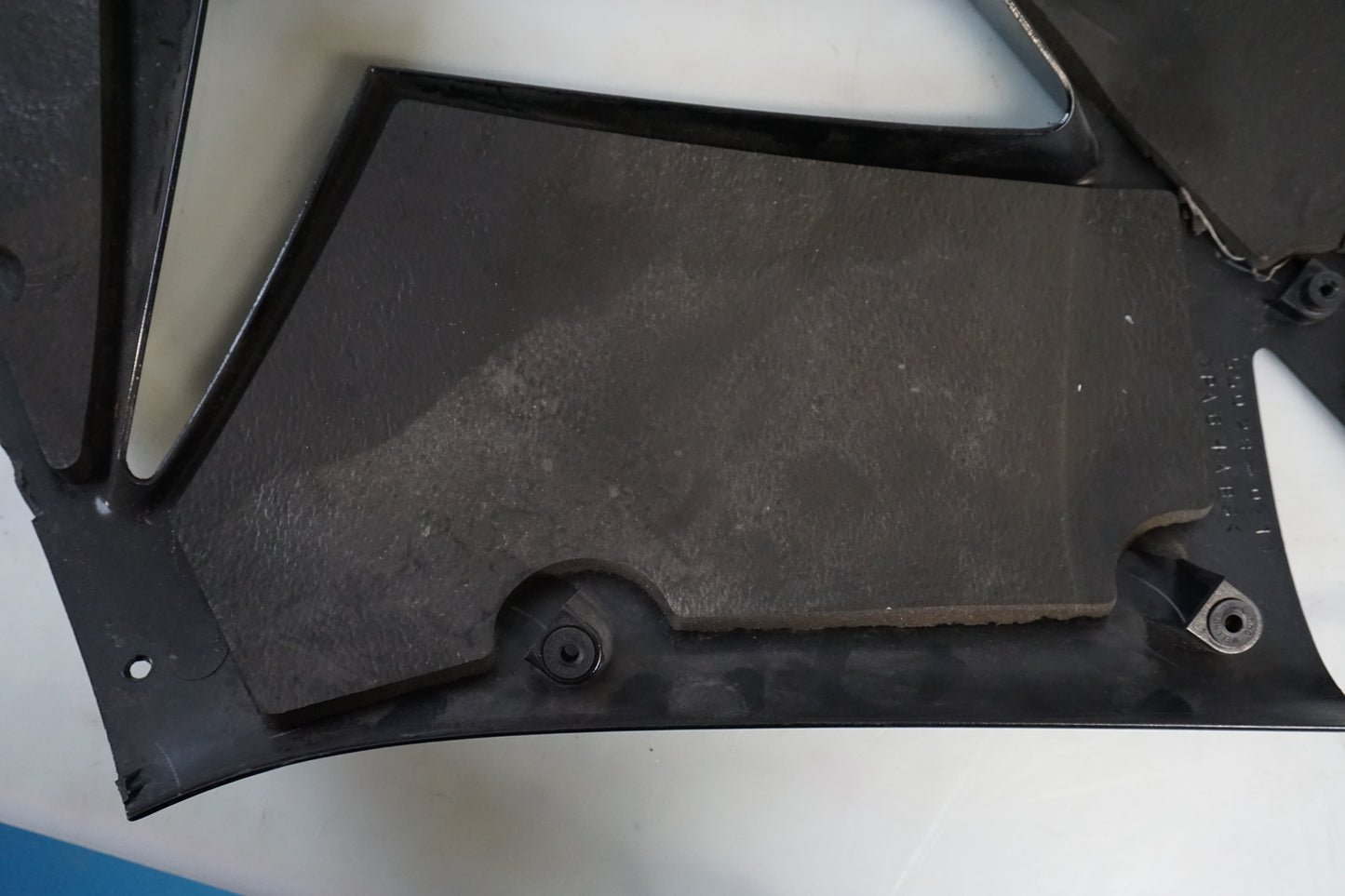 Extrabild3 på Sidkåpa från en Kawasaki ZZ-R 1400 -2010 motorcykel.