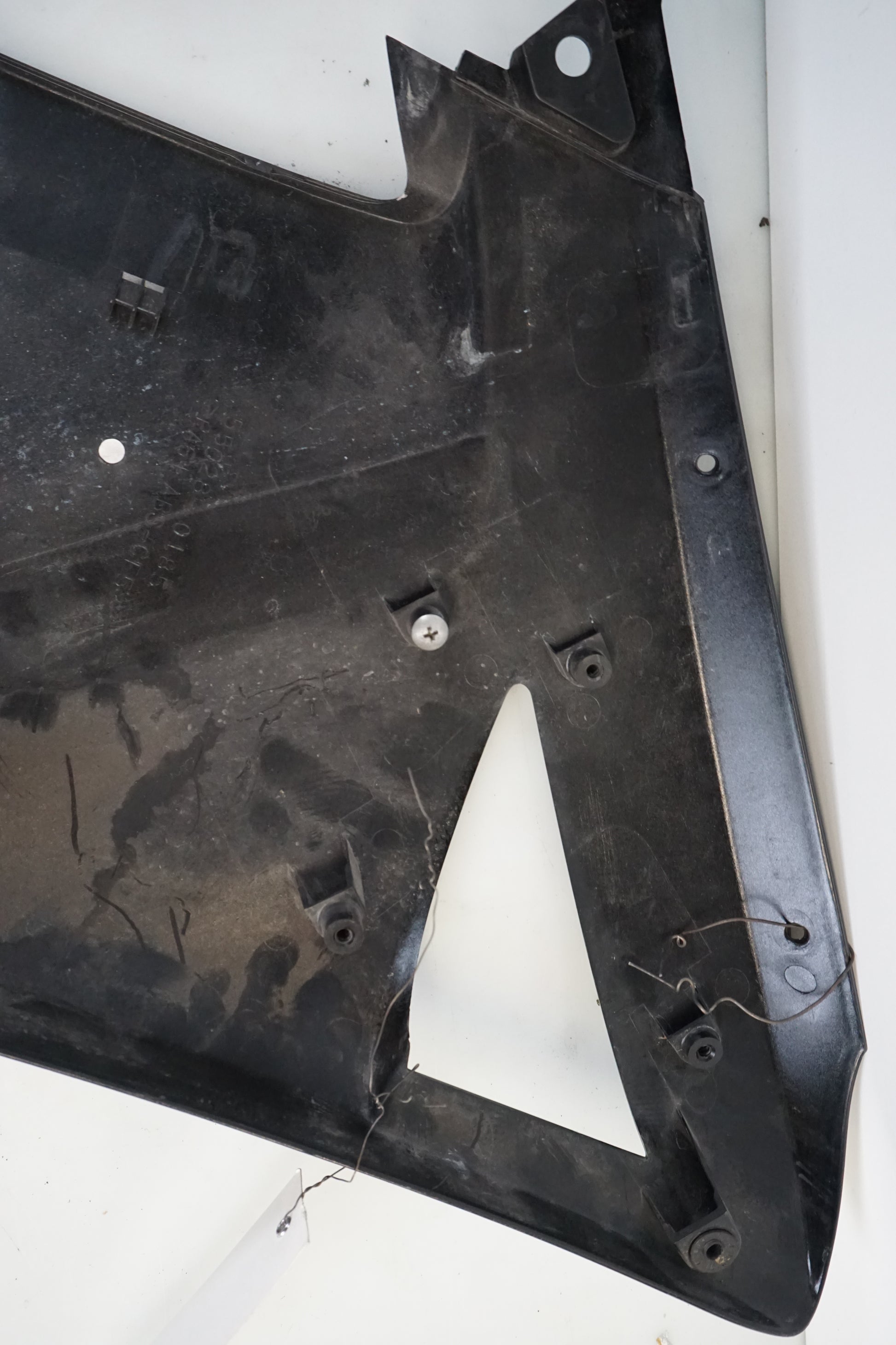 Extrabild1 på Sidkåpa från en Kawasaki GTR 1400 -2008 motorcykel.