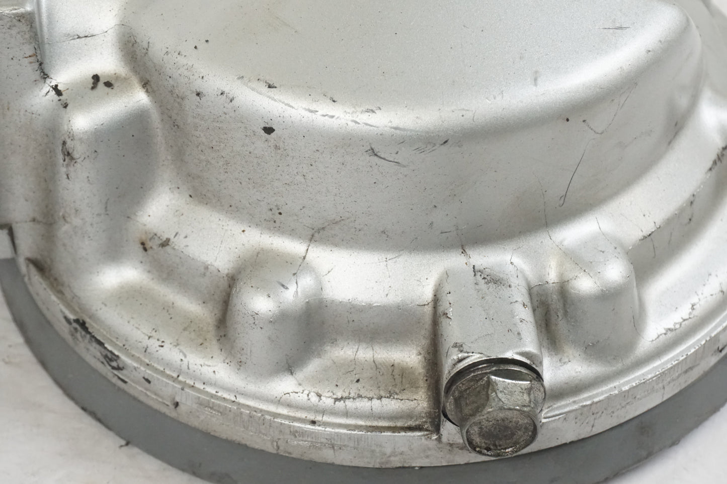 Snett nerifrån på Slutväxel från en Yamaha FJR 1300 -2007 motorcykel.