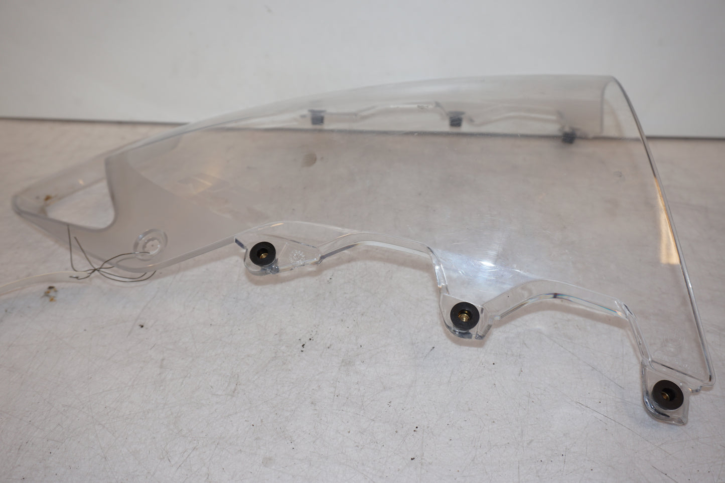 Extrabild1 på Vindruta från en BMW S 1000 RR -2014 motorcykel.