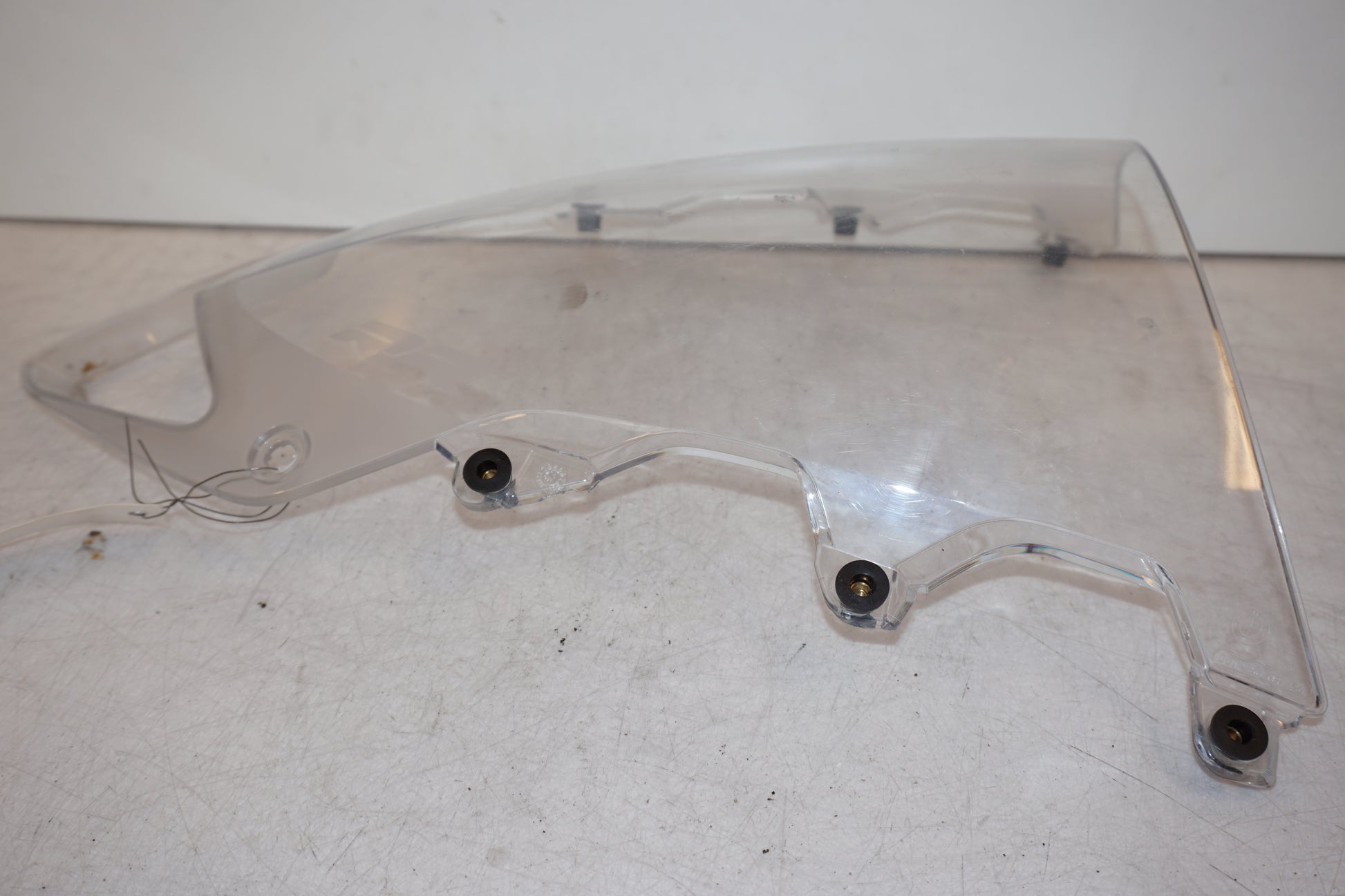 Extrabild1 på Vindruta från en BMW S 1000 RR -2014 motorcykel.