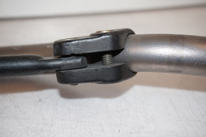 Extrabild5 på Styre från en Husqvarna SM 500 -2006 motorcykel.