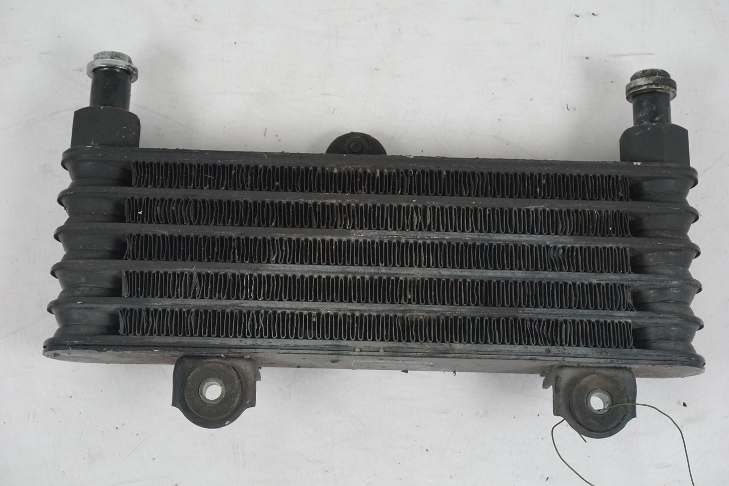 Framsidan på Oljekyl från en Cagiva Raptor 1000 -2002 motorcykel.