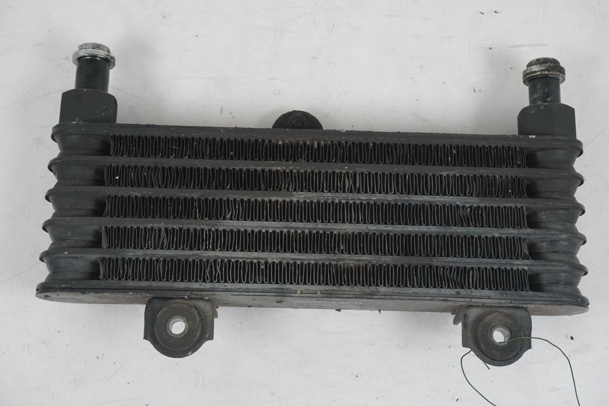 Framsidan på Oljekyl från en Cagiva Raptor 1000 -2002 motorcykel.