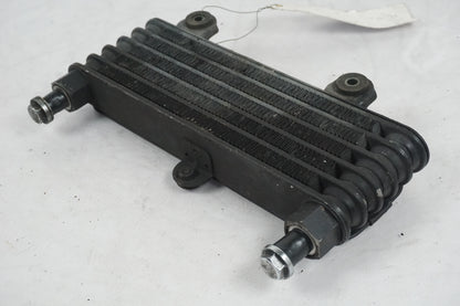 Höger sida på Oljekyl från en Cagiva Raptor 1000 -2002 motorcykel.