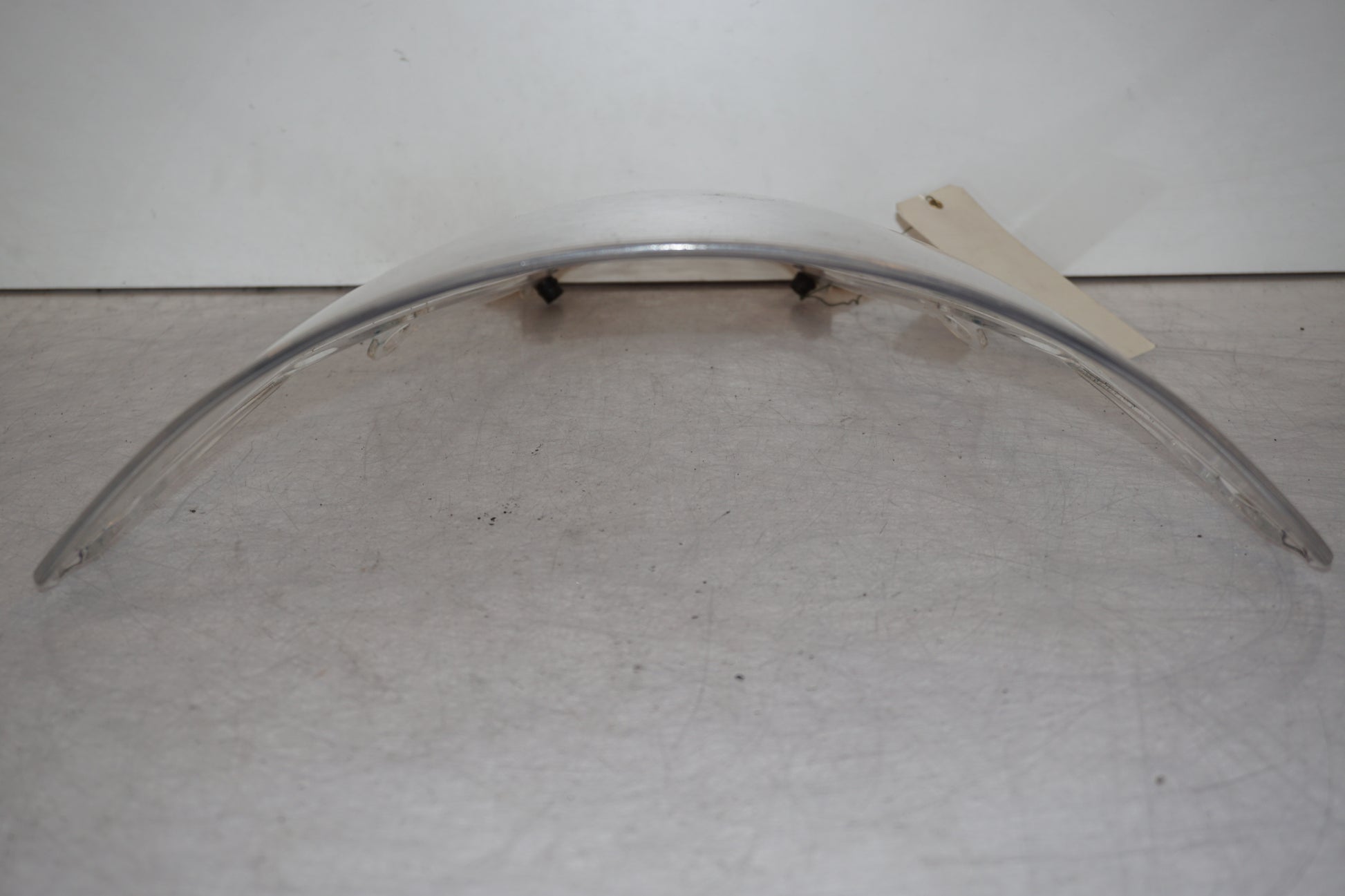 Extrabild2 på Vindruta från en Suzuki SV 1000 -2004 motorcykel.