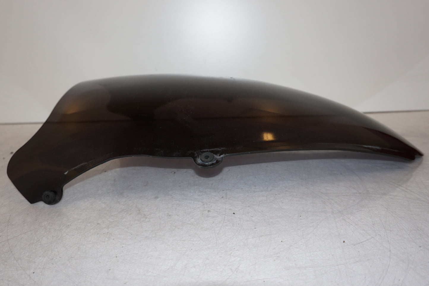 Höger sida på Vindruta från en Suzuki TL 1000 S -1997 motorcykel.