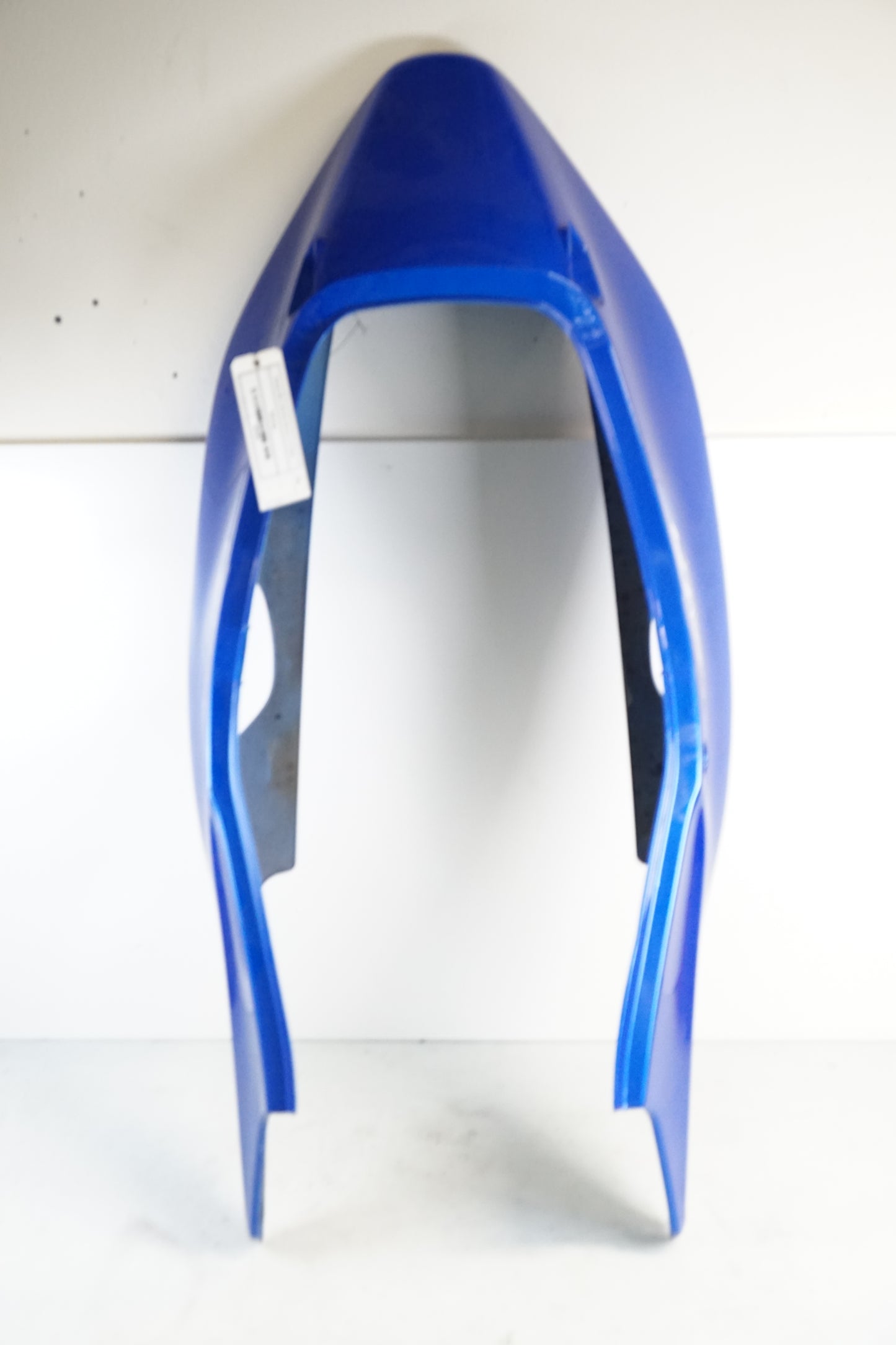 Framsidan på Bakvinge från en Honda CBR 1100 XX -2000 motorcykel.