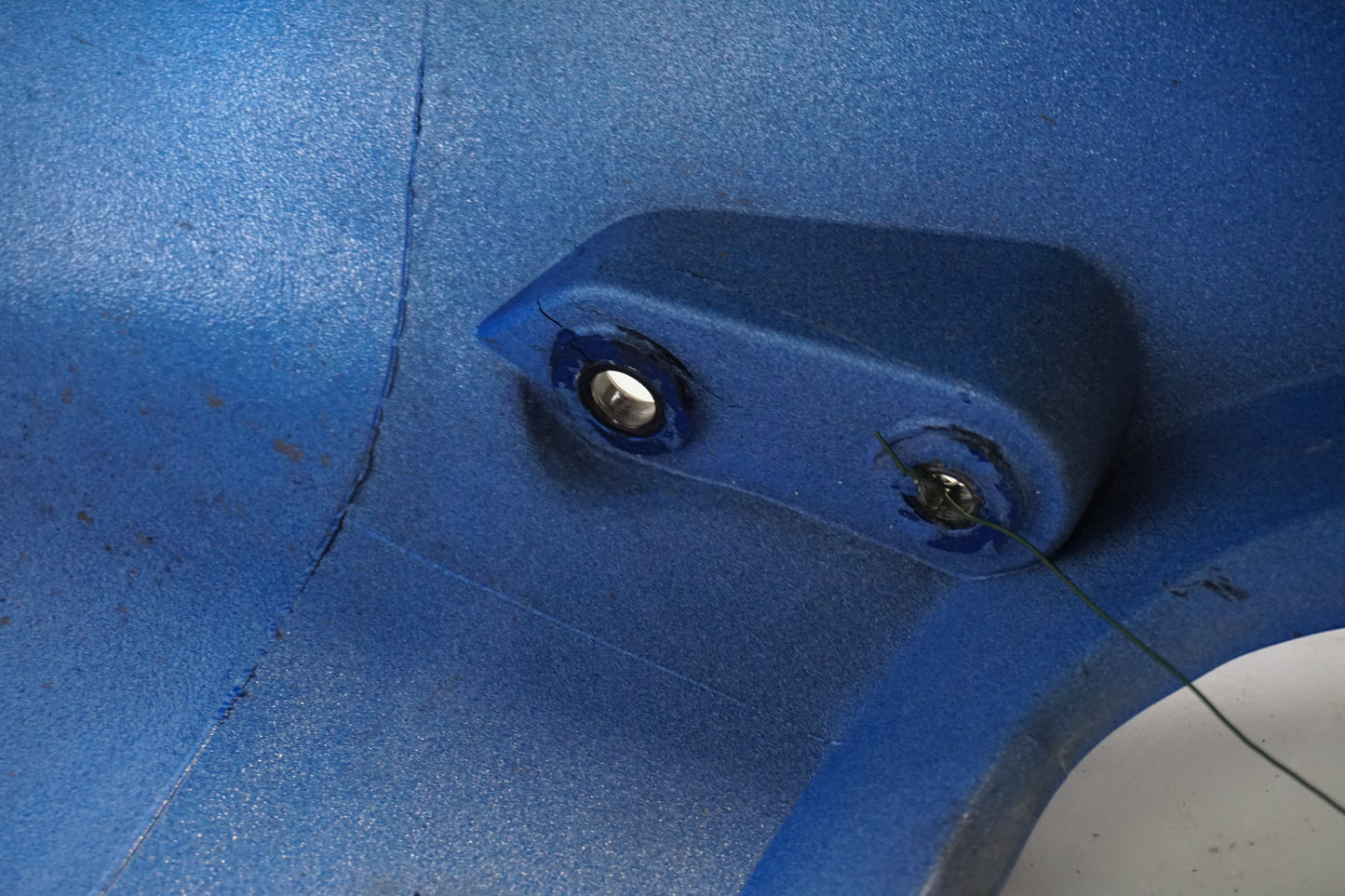 Extrabild5 på Bakvinge från en Honda CBR 1100 XX -2000 motorcykel.