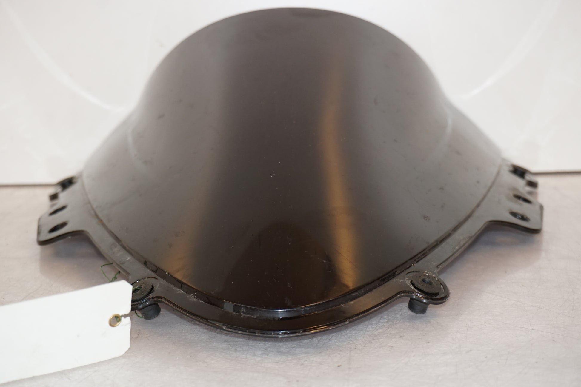 Baksidan på Vindruta från en Suzuki GSX-R 600 -2004 motorcykel.