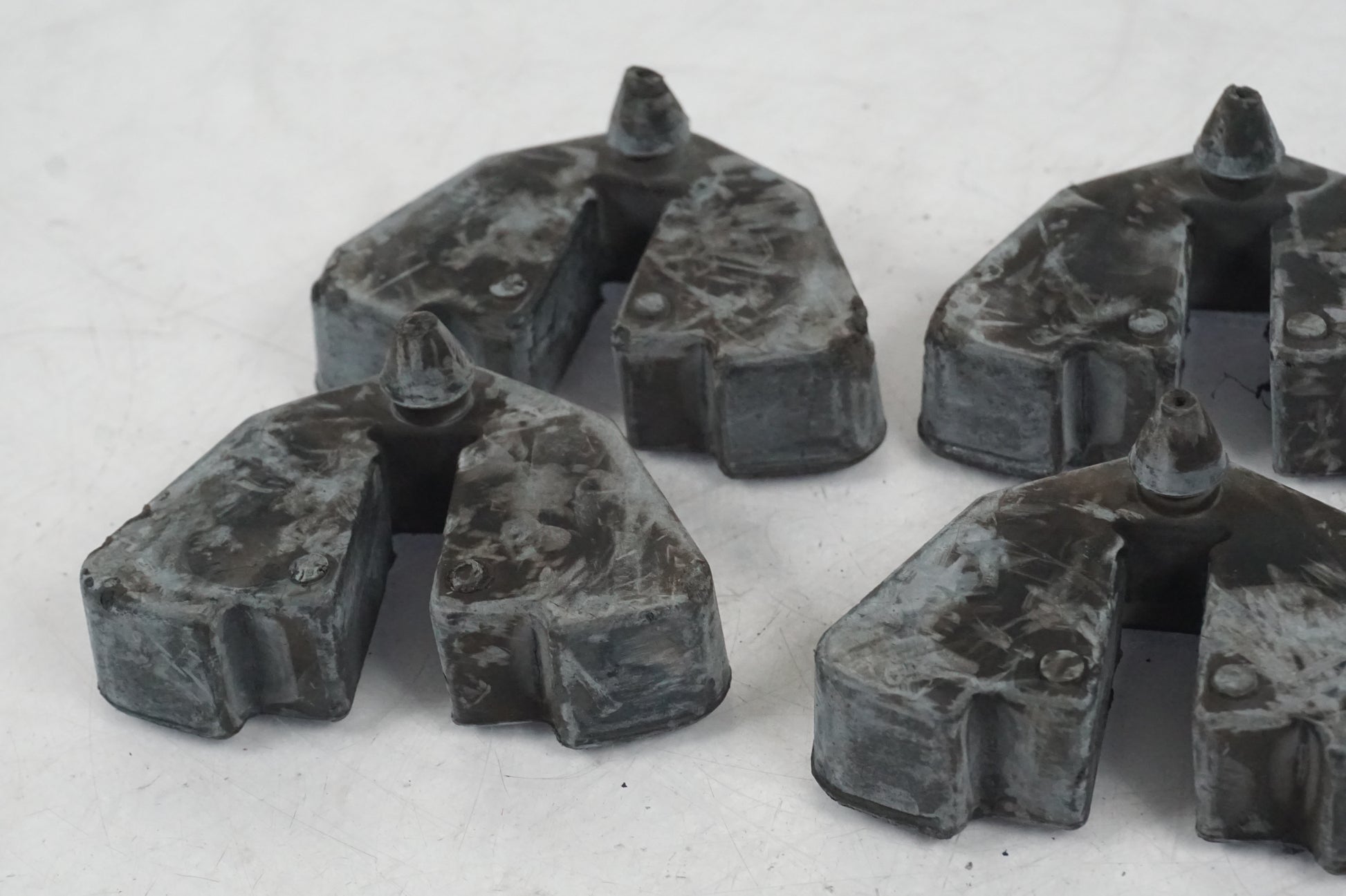 Höger sida på Ryckutjämnare från en Cagiva Raptor 1000 -2002 motorcykel.