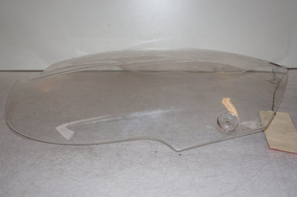 Höger sida på Vindruta från en BMW F 800 ST -2010 motorcykel.