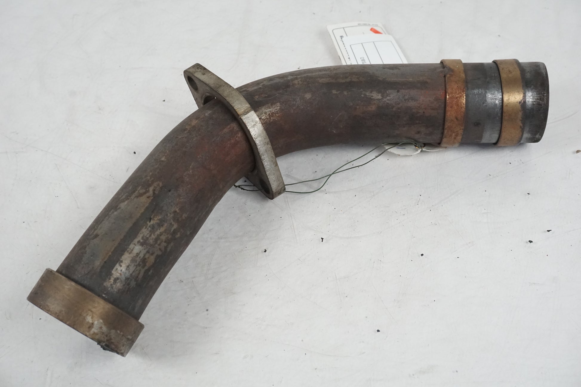 Extrabild1 på Grenrör från en Cagiva Raptor 1000 -2002 motorcykel.