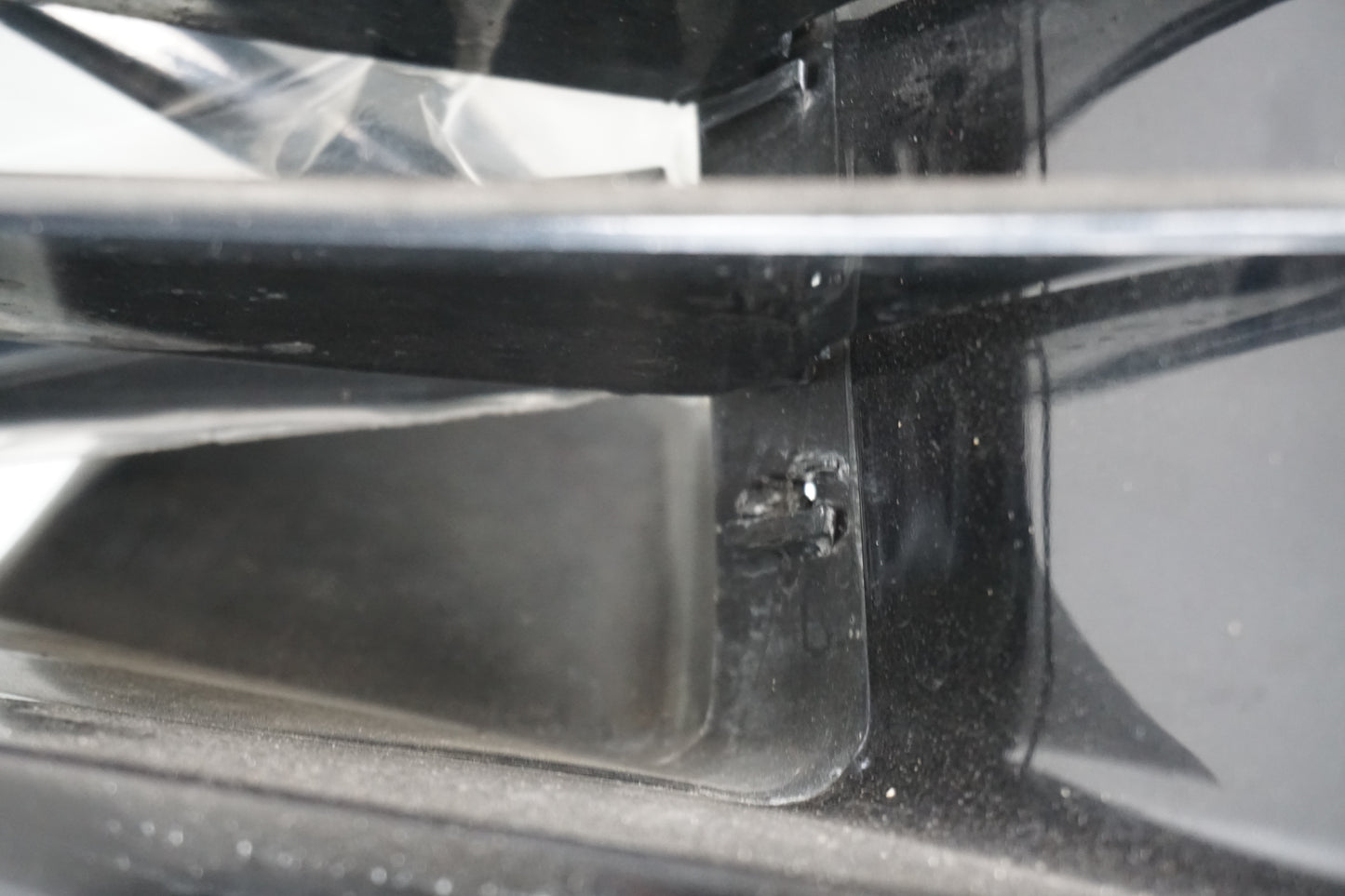 Snett nerifrån på Sidkåpa från en Honda GL 1500 -1998 motorcykel.