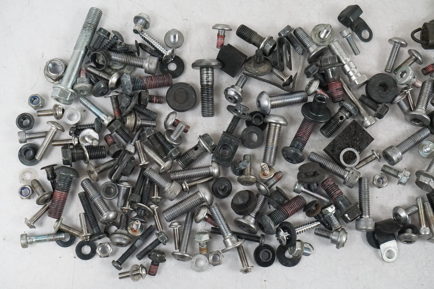 Śruba / Nakrętka itd