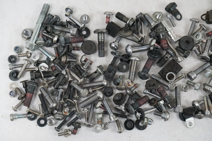 Śruba / Nakrętka itd