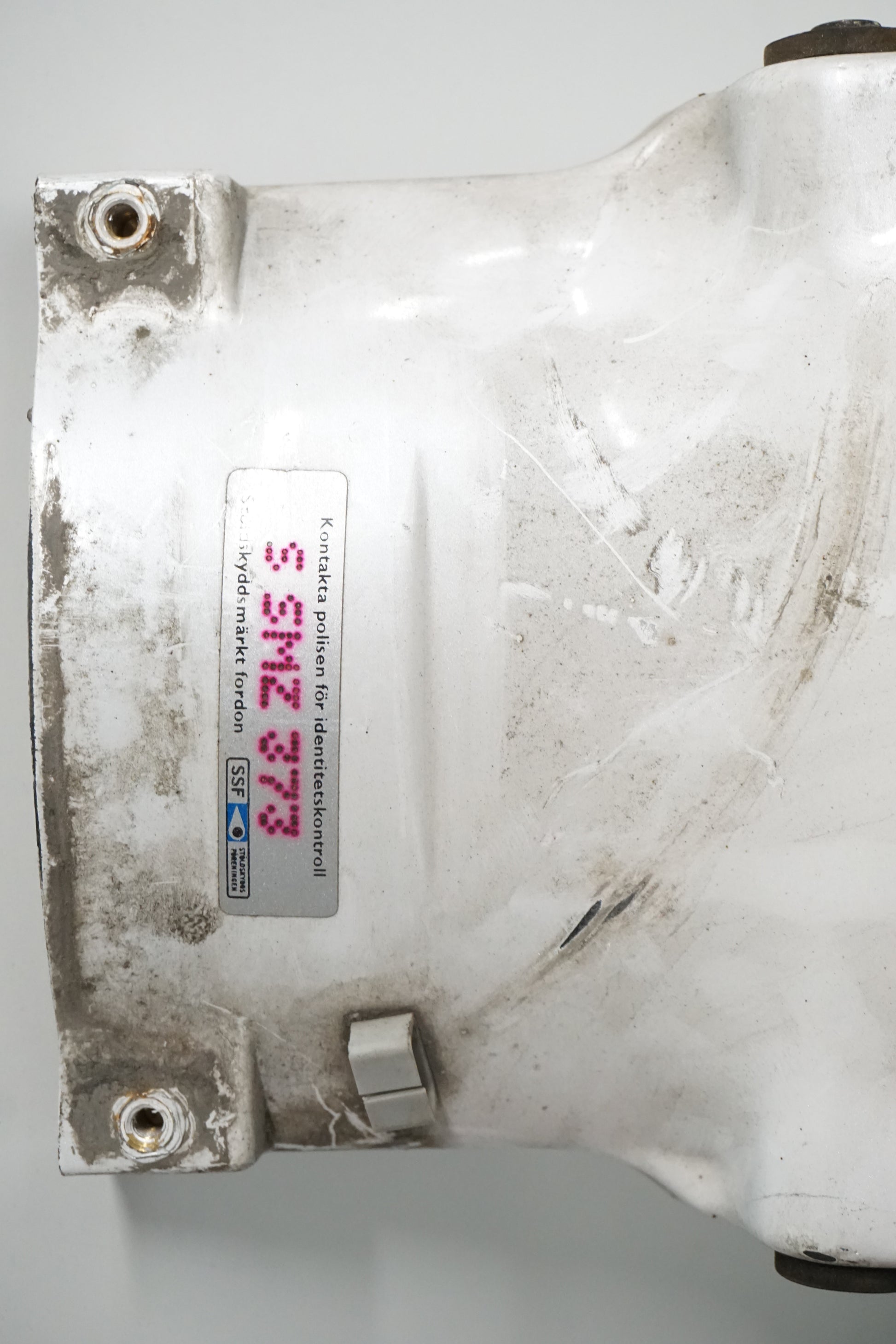 Baksidan på Bakskärm från en Honda XL 600 V -1997 motorcykel.