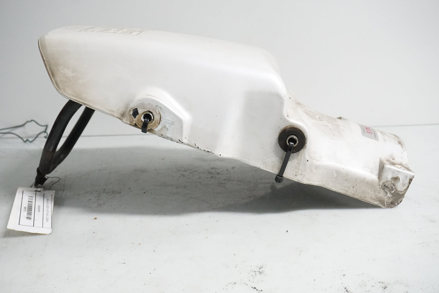 Vänster sida på Bakskärm från en Honda XL 600 V -1997 motorcykel.