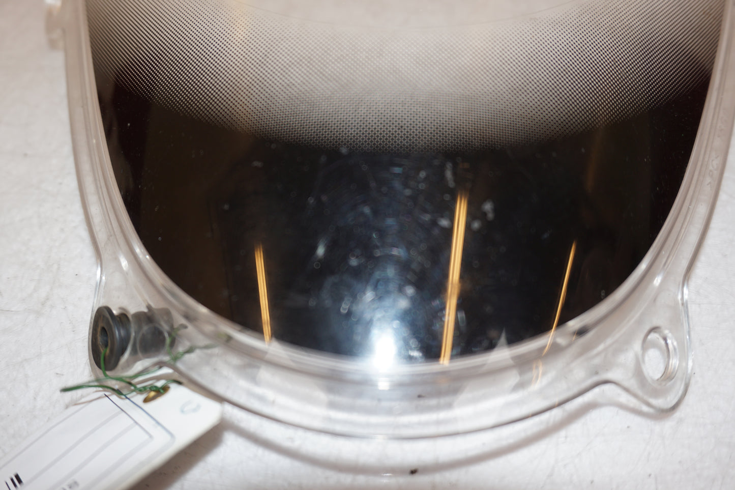 Höger sida på Vindruta från en Suzuki SV 650 -2007 motorcykel.