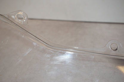 Extrabild7 på Vindruta från en Suzuki SV 650 -2007 motorcykel.