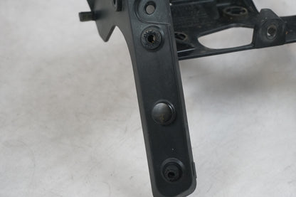 Support de capot supérieur