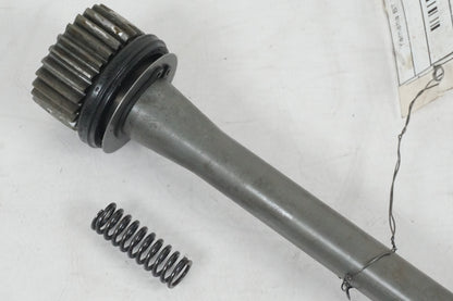 Baksidan på Kardanaxel från en Yamaha BT 1100 -2004 motorcykel.