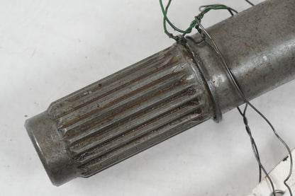 Baksidan på Kardanaxel från en Yamaha XV 535 -1999 motorcykel.