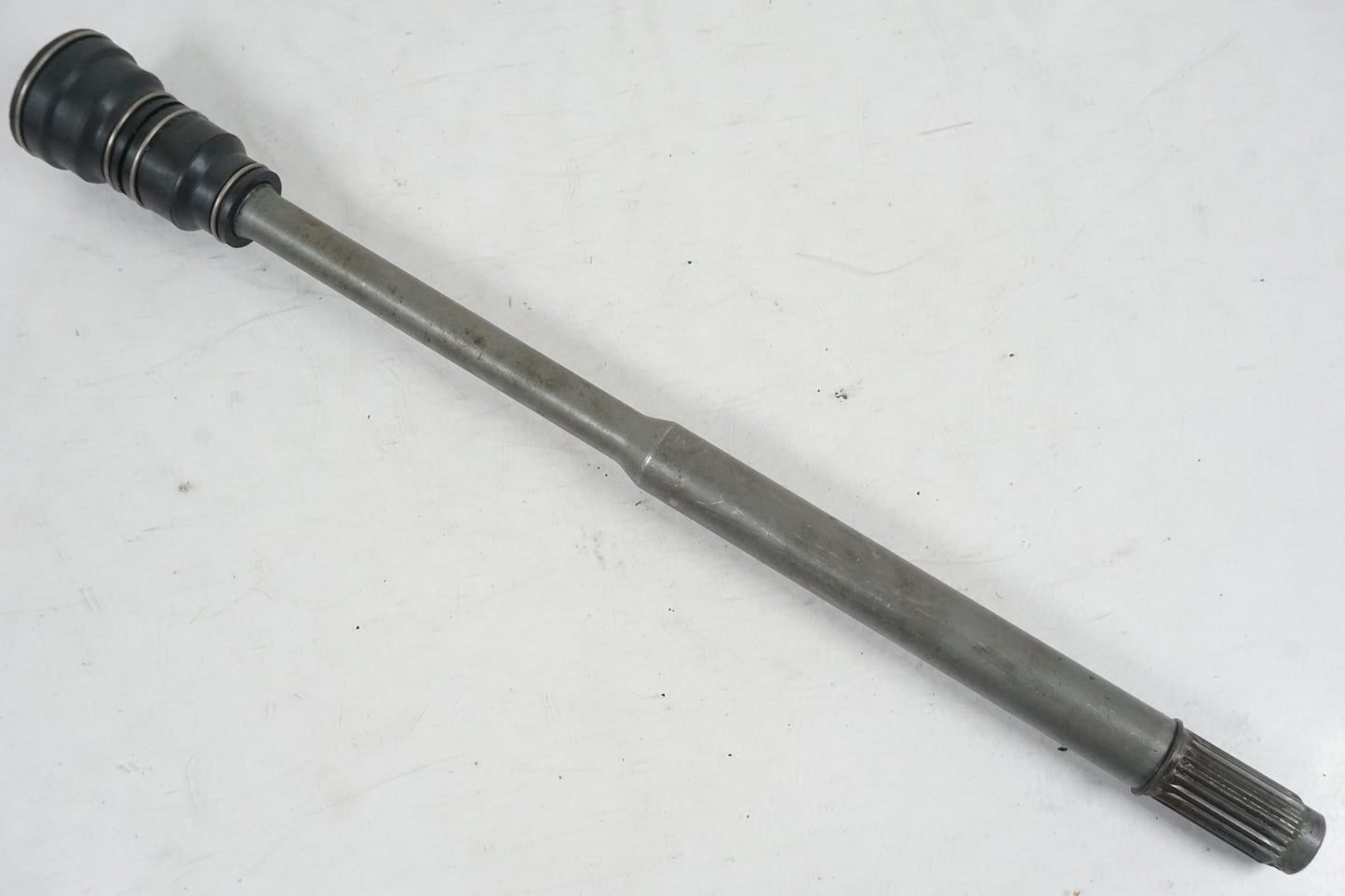 Framsidan på Kardanaxel från en Yamaha XV 535 -1999 motorcykel.