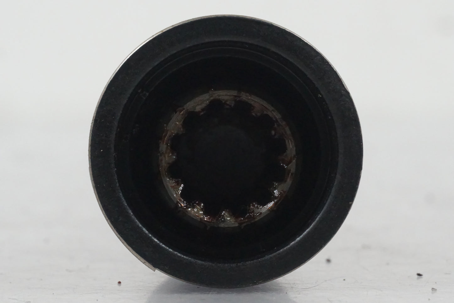 Snett uppifrån på Kardanaxel från en Yamaha XV 535 -1999 motorcykel.