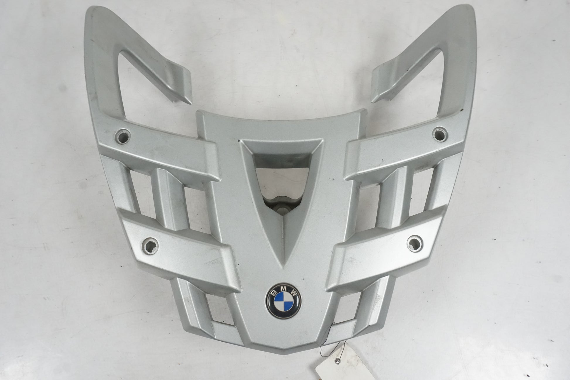 Framsidan på Pakethållare från en BMW R 1200 GS -2007 motorcykel.