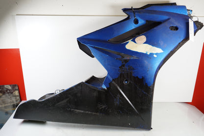 Extrabild3 på Magkåpa från en Triumph Daytona 675 -2010 motorcykel.