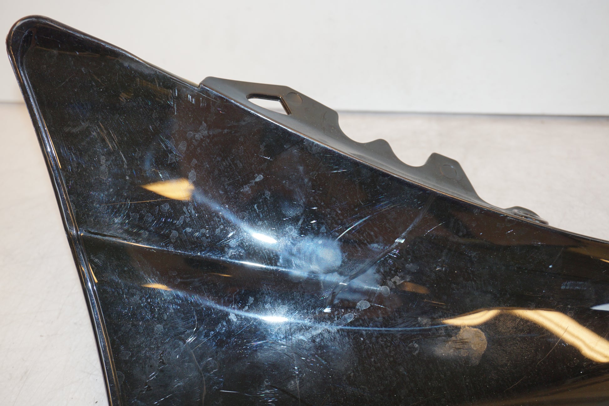 Extrabild7 på Vindruta från en Yamaha YZF R6 -2006 motorcykel.