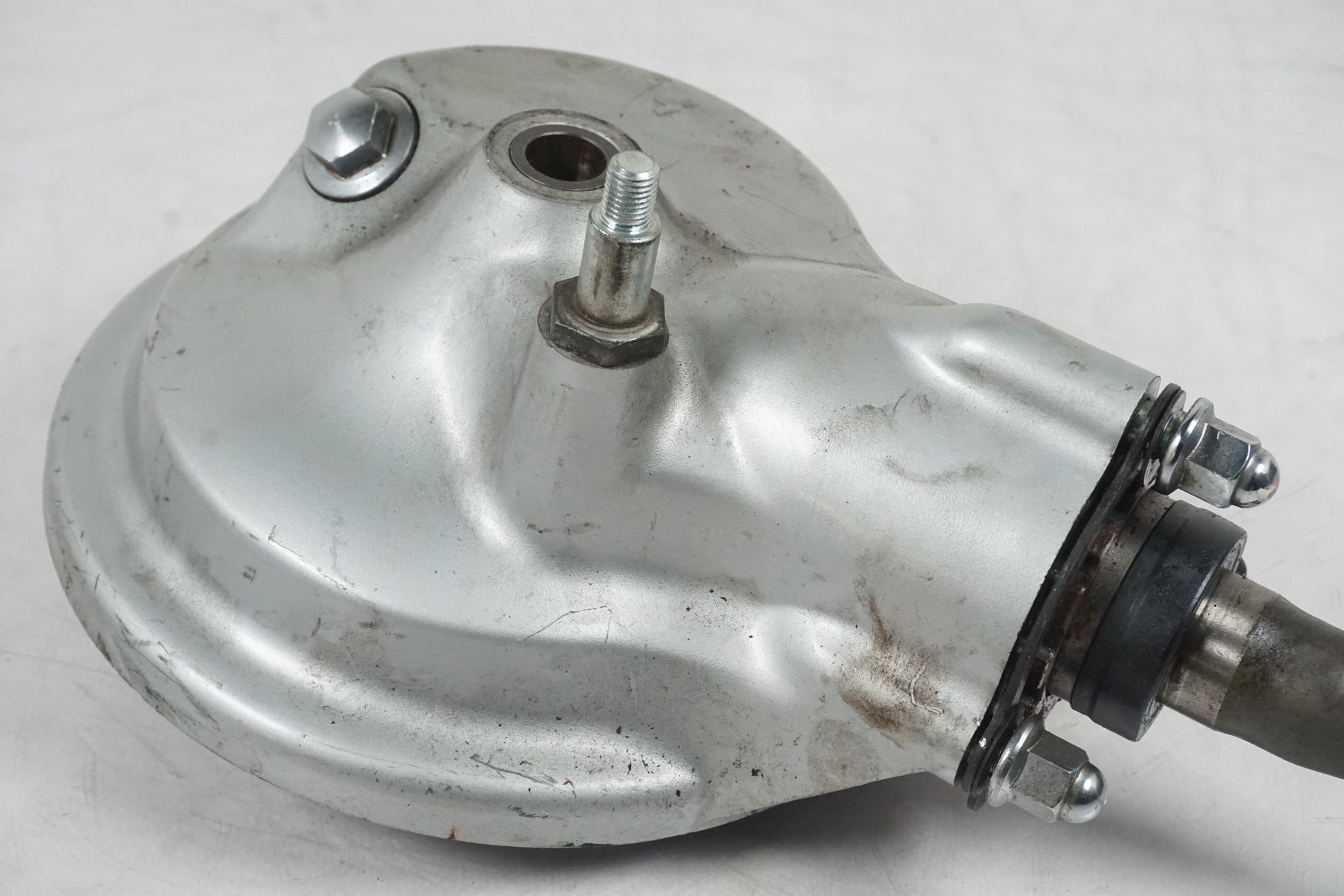 Baksidan på Slutväxel från en Suzuki VS 800 -1996 motorcykel.