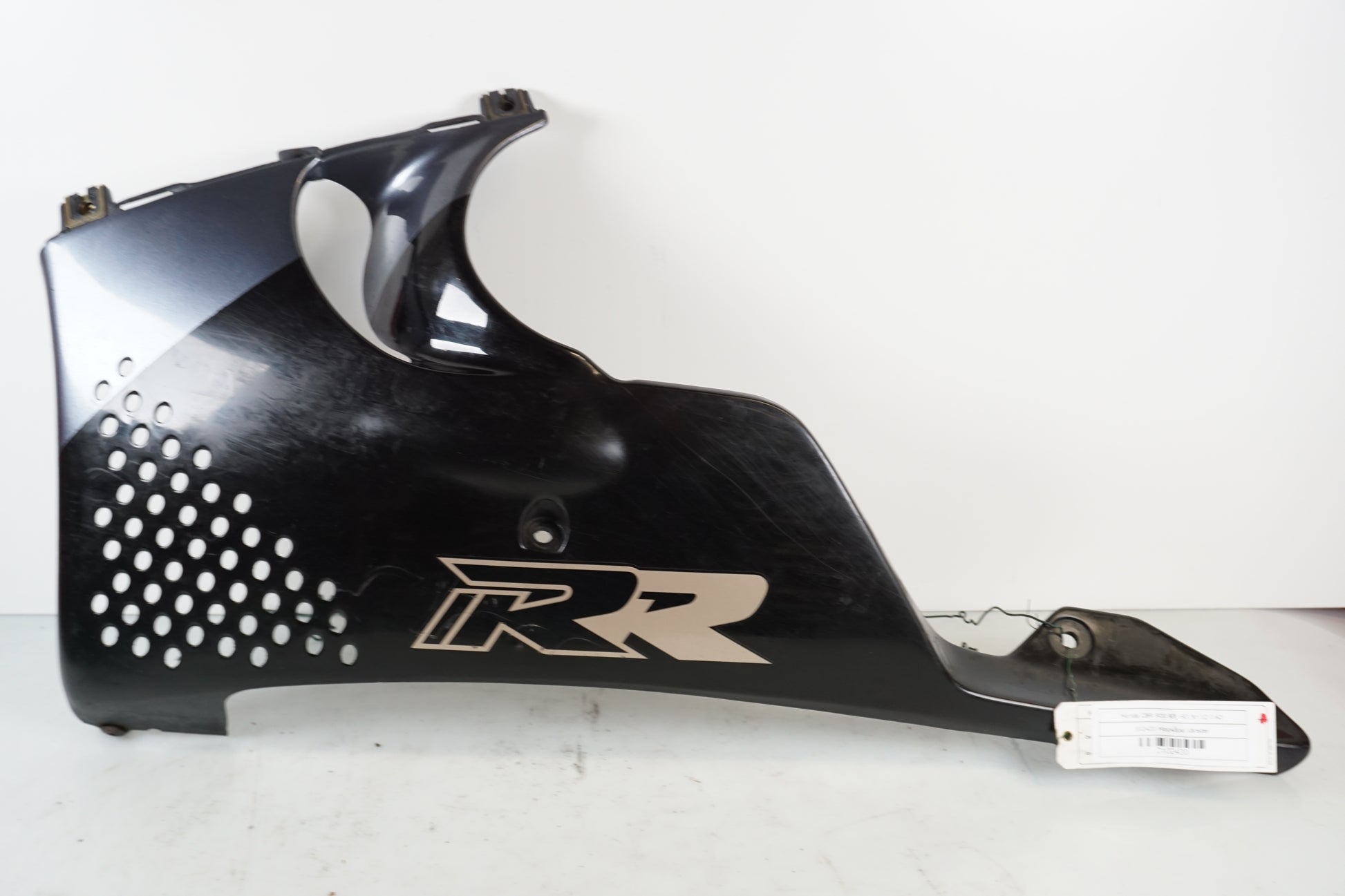 Framsidan på Magkåpa från en Honda CBR 900 RR -1993 motorcykel.