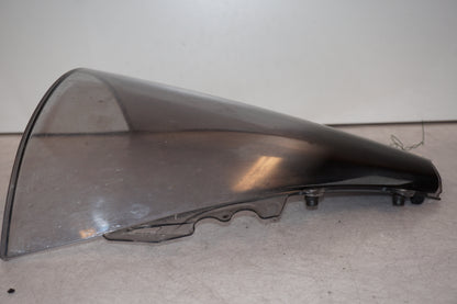 Vänster sida på Vindruta från en Yamaha YZF R6 -2007 motorcykel.