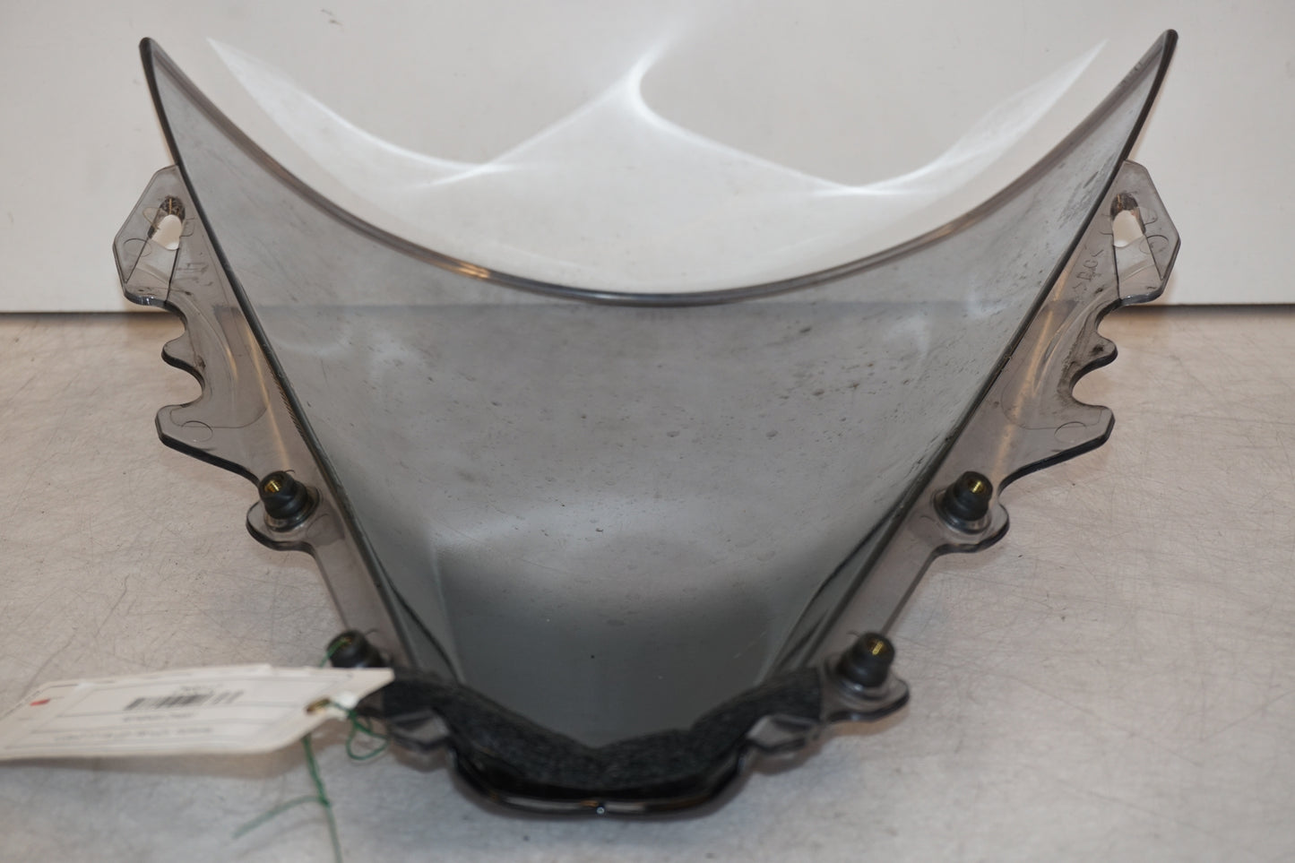 Extrabild5 på Vindruta från en Yamaha YZF R6 -2007 motorcykel.