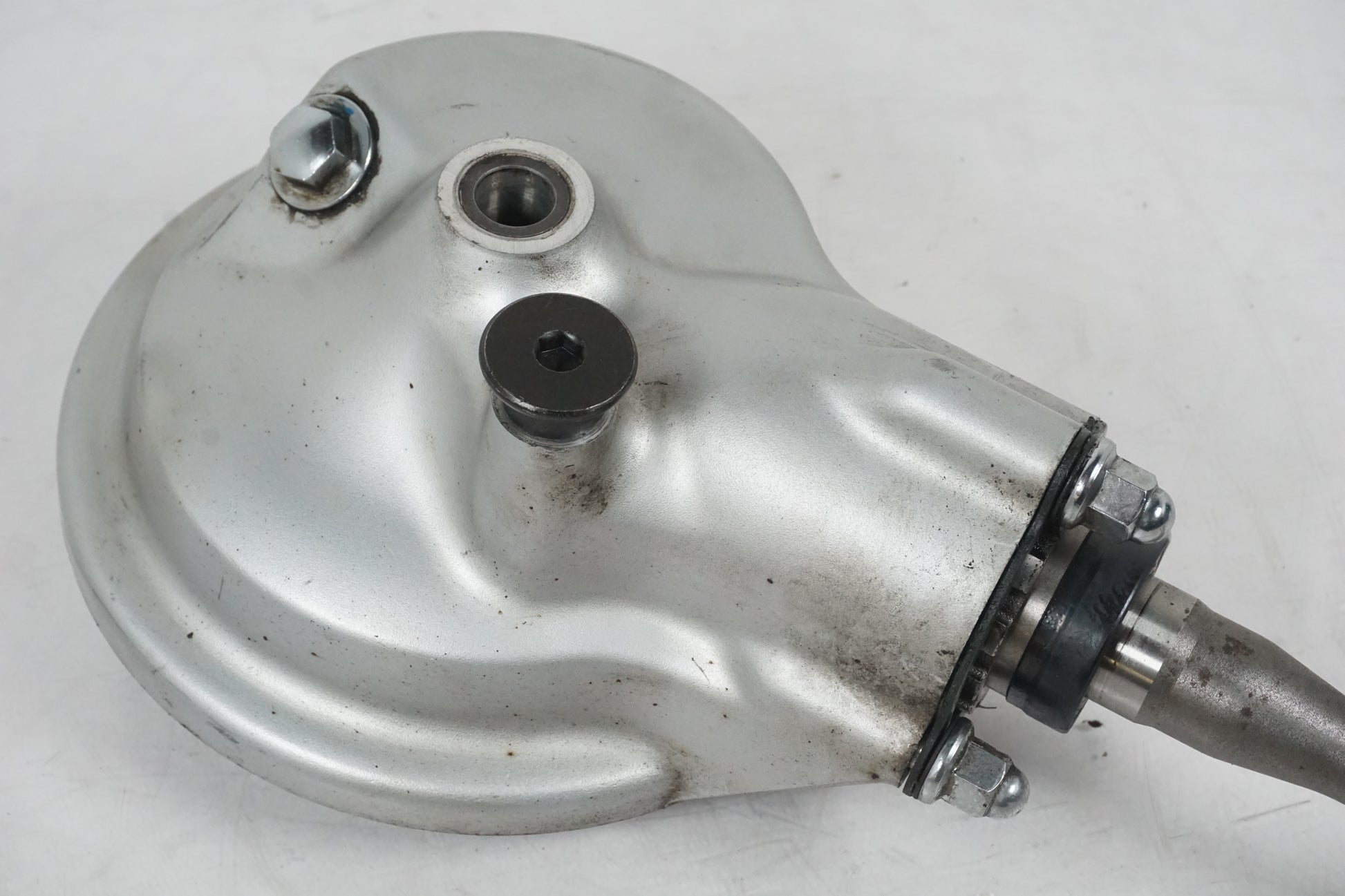 Baksidan på Slutväxel från en Suzuki VL 800 -2004 motorcykel.