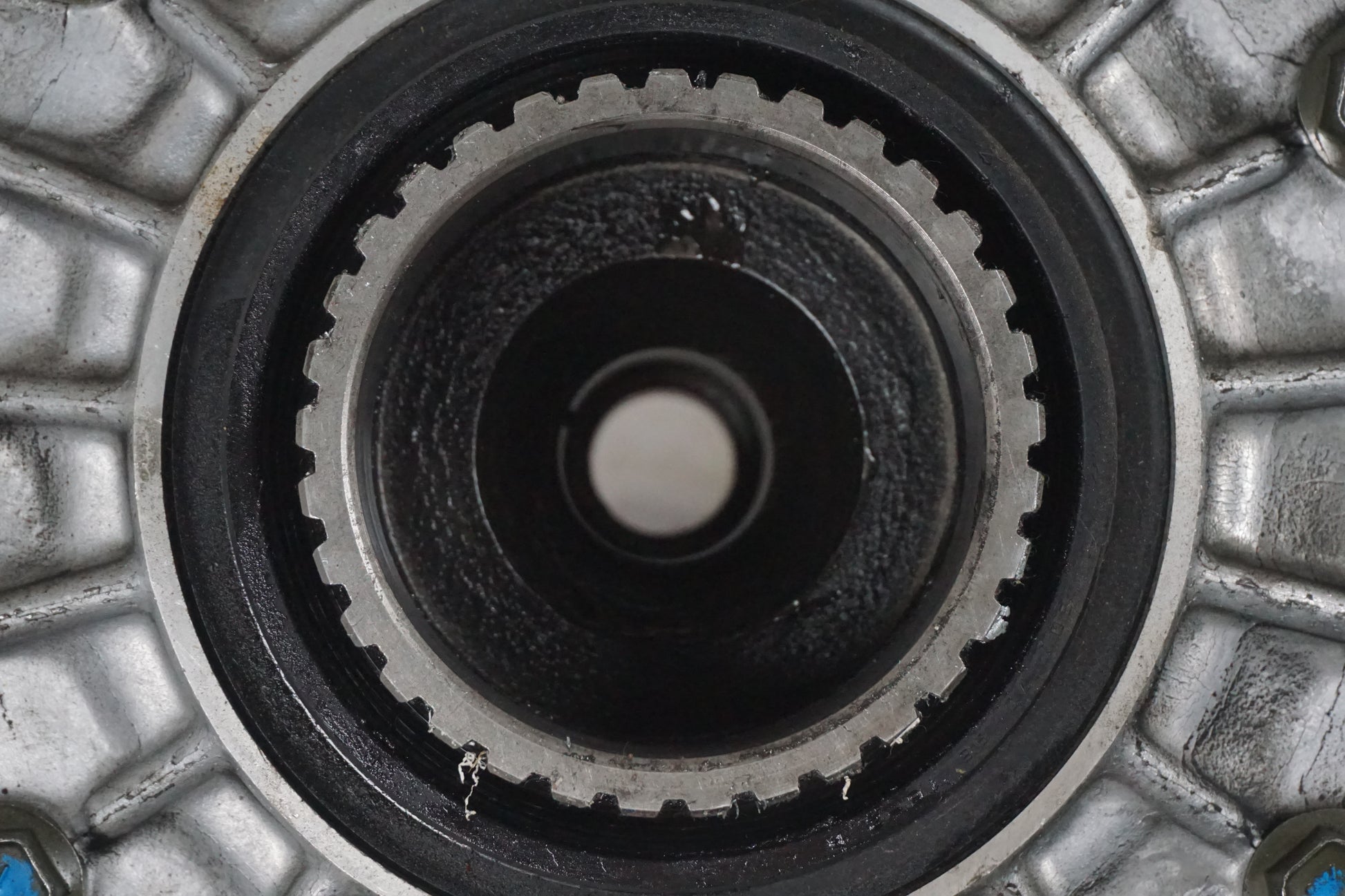 Extrabild6 på Slutväxel från en Suzuki VL 800 -2004 motorcykel.