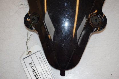Höger sida på Vindruta från en Yamaha YZF 1000 R1 -2005 motorcykel.