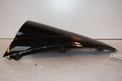 Vänster sida på Vindruta från en Yamaha YZF 1000 R1 -2005 motorcykel.