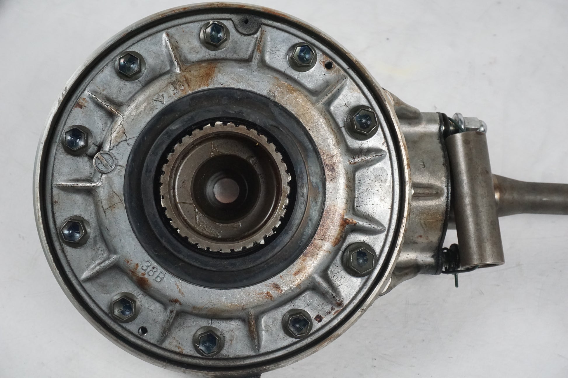 Extrabild5 på Slutväxel från en Suzuki VS 1400 -1998 motorcykel.