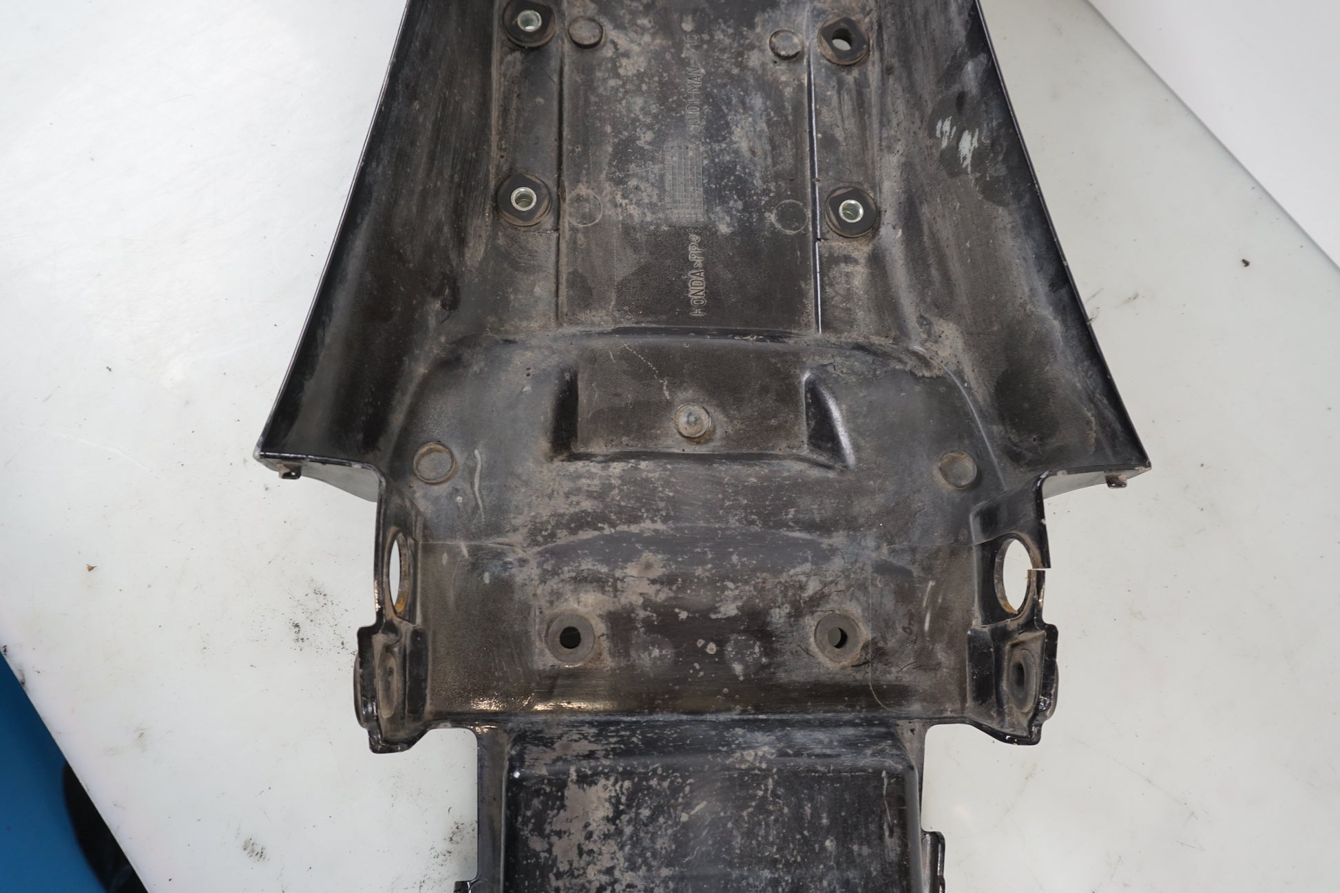 Extrabild4 på Bakvinge från en Honda NX 650 -2000 motorcykel.