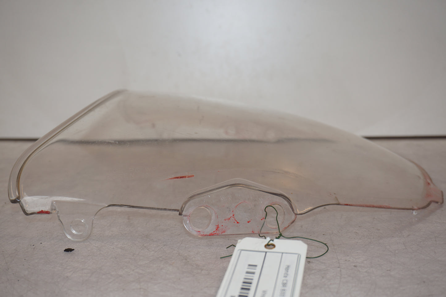 Höger sida på Vindruta från en Honda CBR 600 -1997 motorcykel.