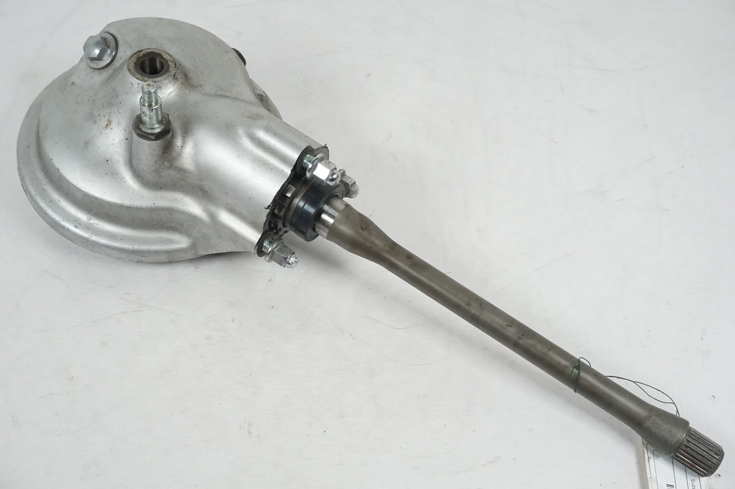 Framsidan på Slutväxel från en Suzuki VS 800 -1994 motorcykel.