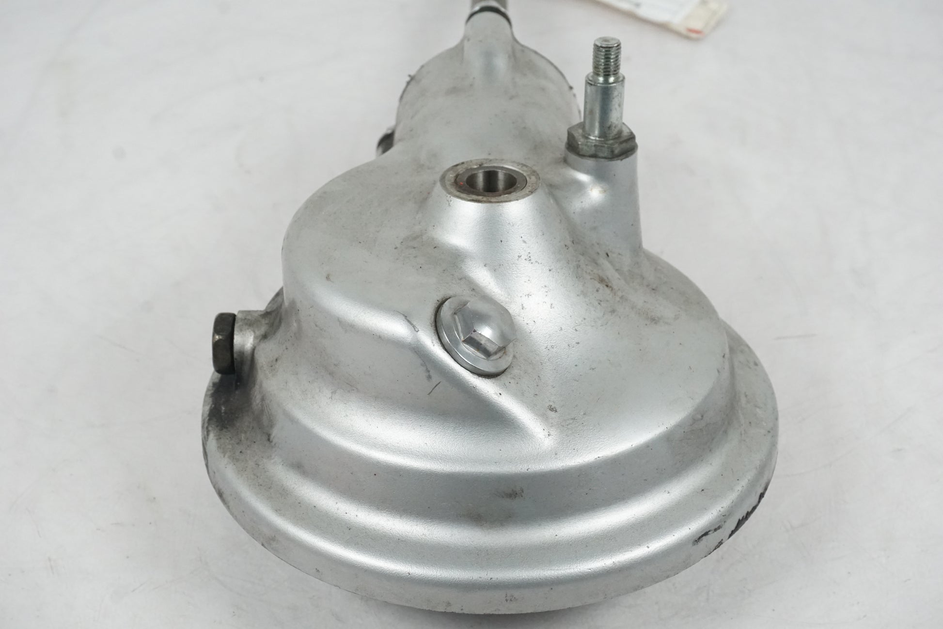 Vänster sida på Slutväxel från en Suzuki VS 800 -1994 motorcykel.