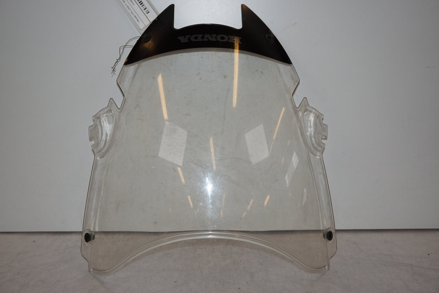 Framsidan på Vindruta från en Honda VTR 1000 F -1997 motorcykel.