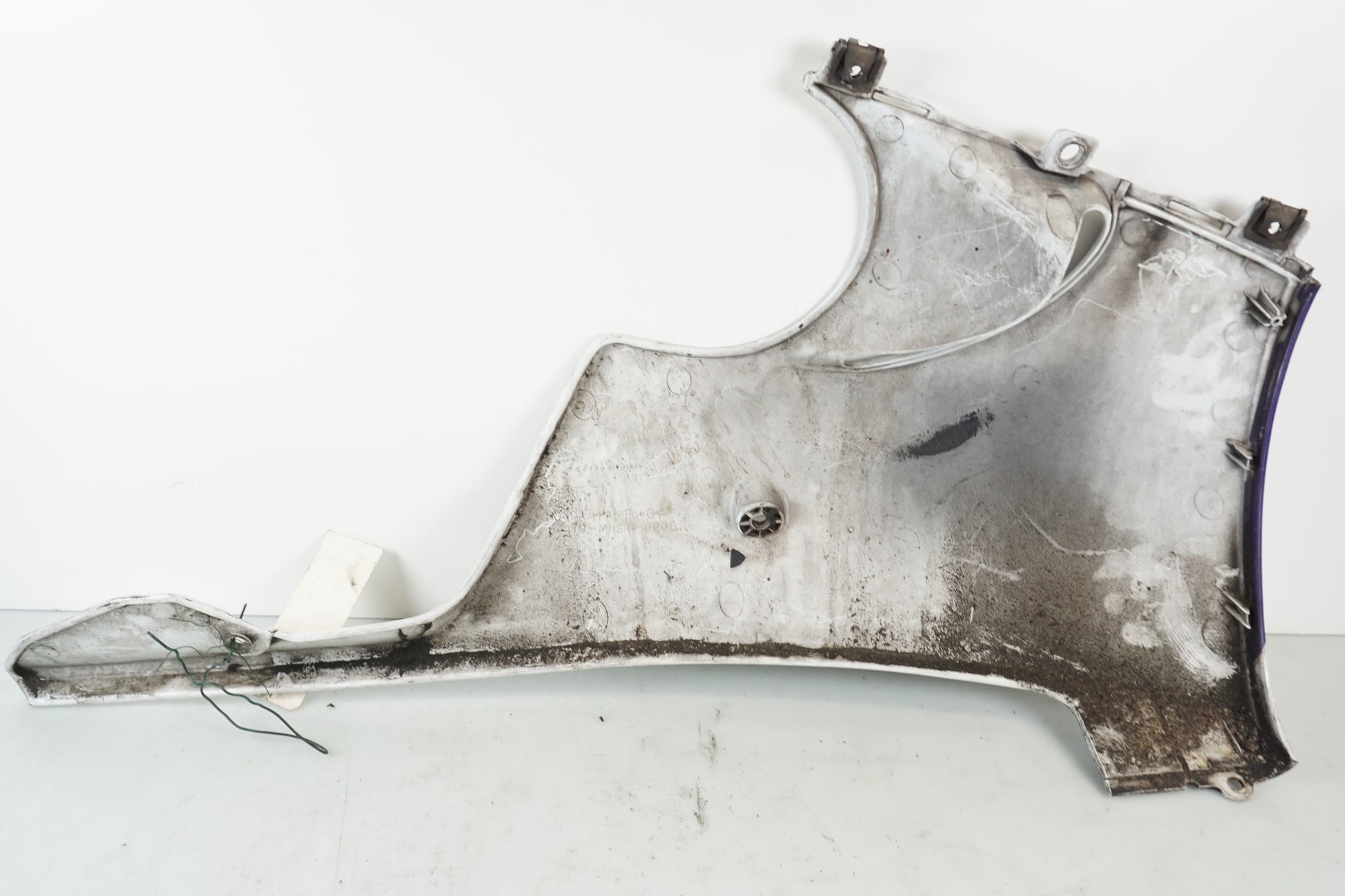 Extrabild3 på Magkåpa från en Honda CBR 900 RR -1996 motorcykel.