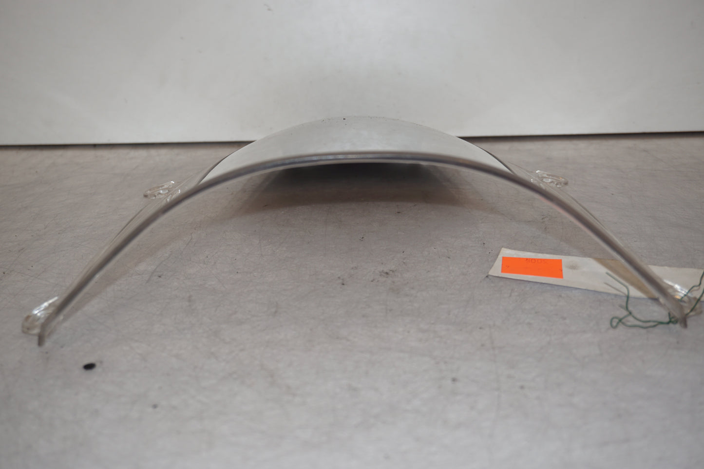 Snett uppifrån på Vindruta från en Honda CBR 600 RR -2007 motorcykel.