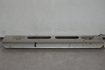 Vänster sida på Vattenkyldekor från en Yamaha FZ-S 600 -1998 motorcykel.